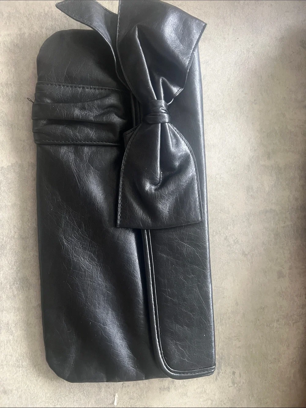 le chateau Black Bow Clutch Mini Bag - Picture 1 of 2